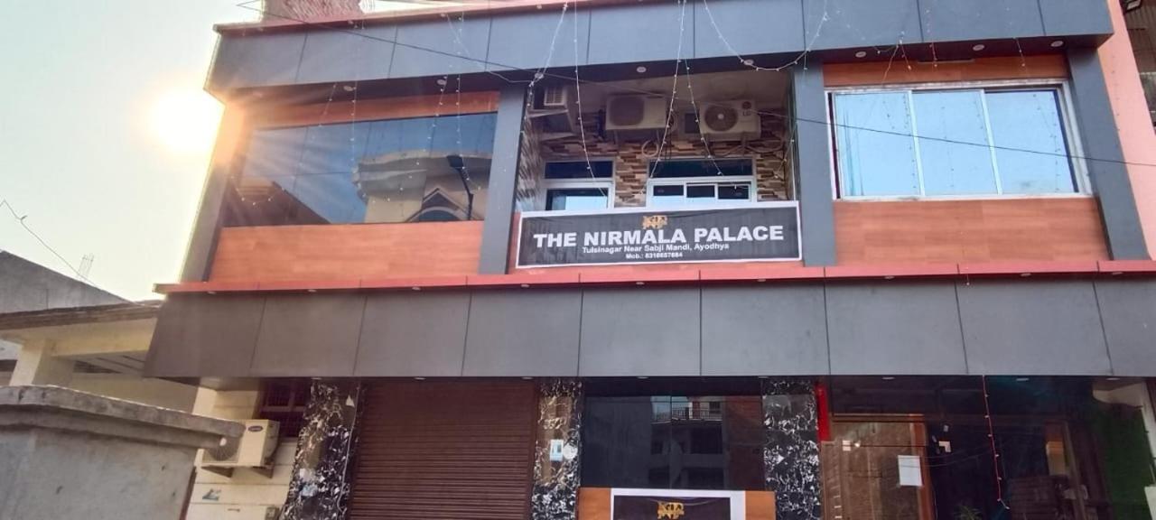 The Nirmala Palace Hotel Ayodhya Ngoại thất bức ảnh